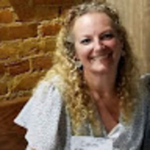 Meet your Posher, Brandy